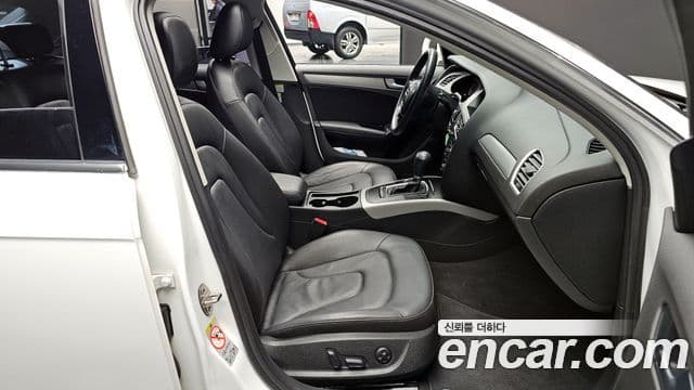 Audi New A4 B8, 2010 10