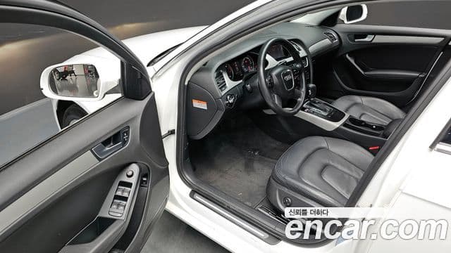 Audi New A4 B8, 2010 12