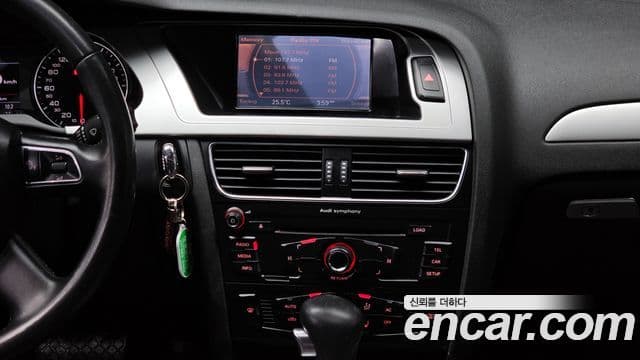 Audi New A4 B8, 2010 14