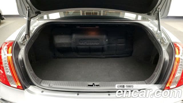 Kia Opirus Premium Luxury, 2011 20