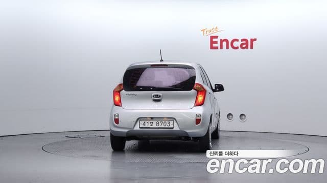 Kia All New Morning Deluxe, 2012 4