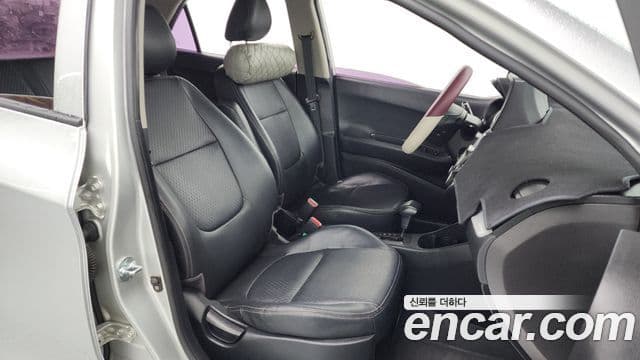 Kia All New Morning Deluxe, 2012 11