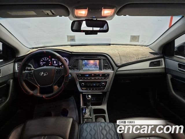 Hyundai LF Sonata Special, 2016 7
