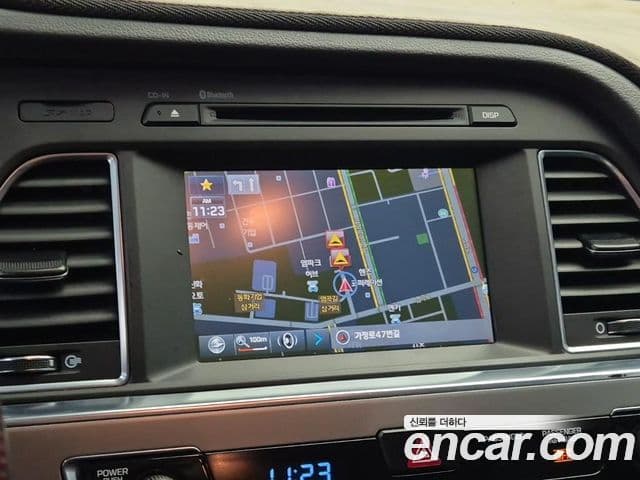 Hyundai LF Sonata Special, 2016 13