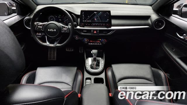 Kia The / новый New K3 2세대 Signature, 2023 7
