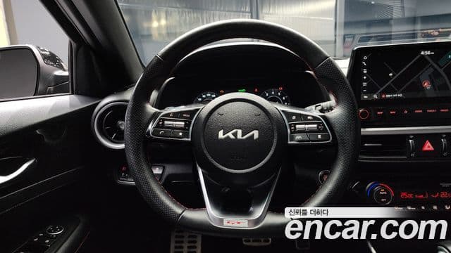 Kia The / новый New K3 2세대 Signature, 2023 13