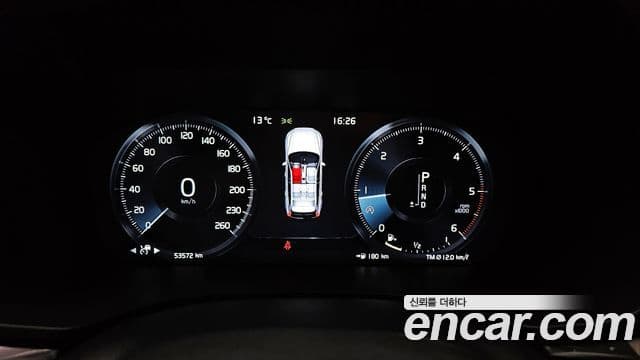 Volvo XC60 2세대 D5 Inscription, 2018 8