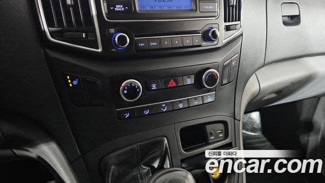 Hyundai Grand Starex Smart, 2017 18
