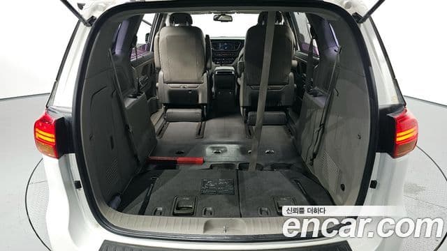 Kia All New Carnival Magic Space, 2018 20
