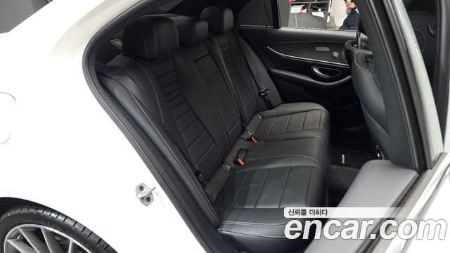 Mercedes-Benz E-класс W213 AMG Line, 2022 11