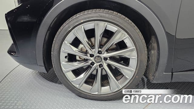 Toyota 크라운 кроссовер, 2024 все фото