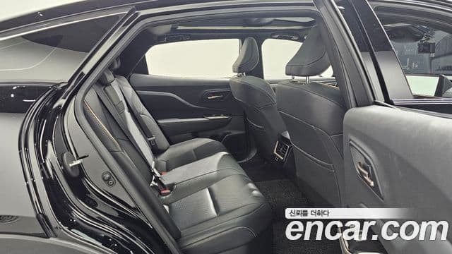 Toyota 크라운 кроссовер, 2024 13