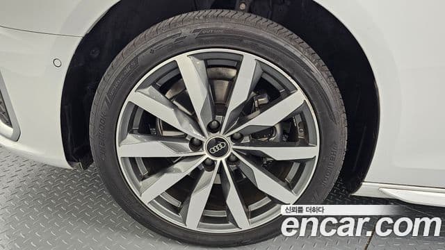 Audi A4 (B9) Premium, 2023 все фото