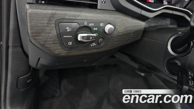 Audi A4 (B9) Premium, 2023 16