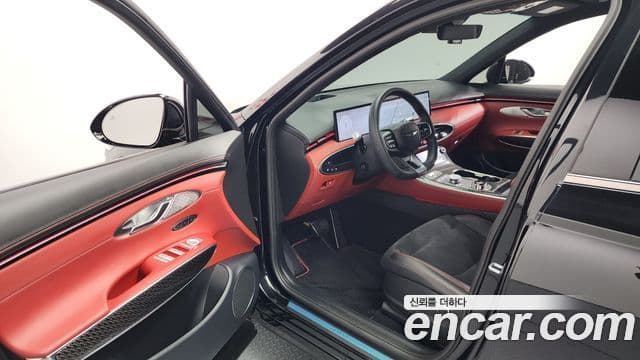 Genesis GV70, 2025 10