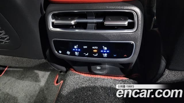 Genesis GV70, 2025 18