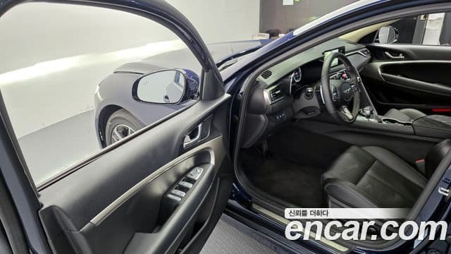 Genesis The / новый New G70, 2021 11