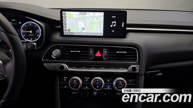 Genesis The / новый New G70, 2021 15