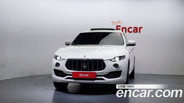 Maserati Levante 3.0 дизель AWD GranLusso, 2018 3