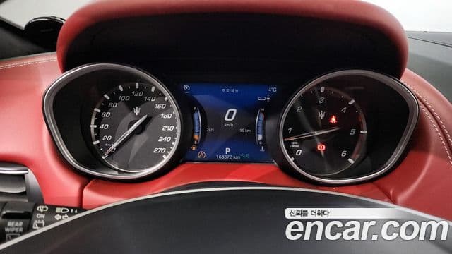 Maserati Levante 3.0 дизель AWD GranLusso, 2018 8