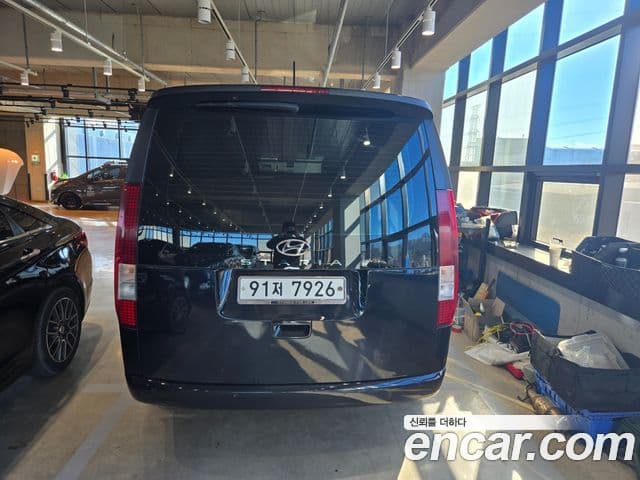 Hyundai Staria Smart, 2022 4