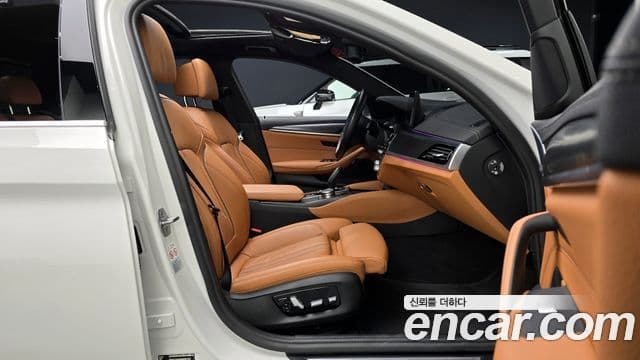 BMW 5시리즈 (G30) 520i M Sport, 2022 10