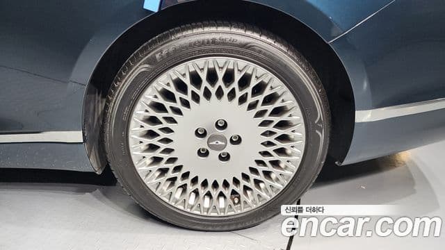 Genesis G80 (RG3) бензин 2.5 турбо 2WD, 2022 все фото