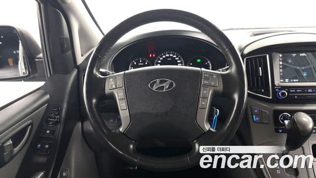 Hyundai The / новый New Grand Starex Modern, 2019 12