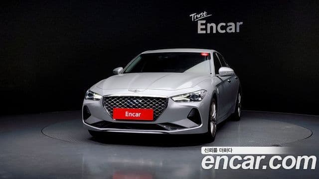 Genesis G70 Elite, 2019 3