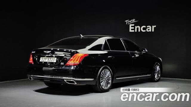 Genesis EQ900 Premium Luxury, 2017 2