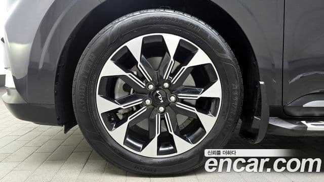 Kia Carnival 4세대 Noblesse, 2023 все фото