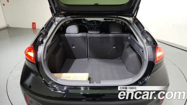 Hyundai Ioniq гибрид, 2019 20