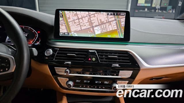 BMW 5시리즈 (G30) 520i M Sport, 2023 17