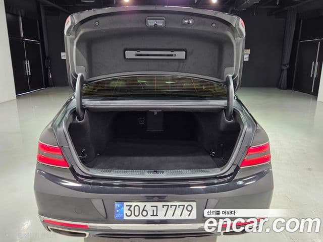 Genesis G90 Luxury, 2022 19