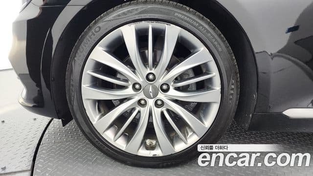 Genesis G80 Premium Luxury, 2017 все фото