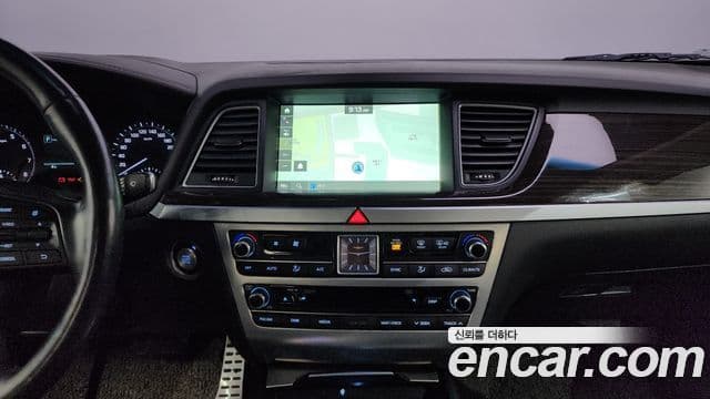 Genesis G80 Premium Luxury, 2017 14