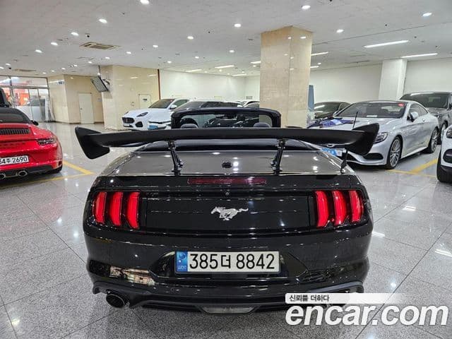 Ford Mustang кабриолет, 2019 4