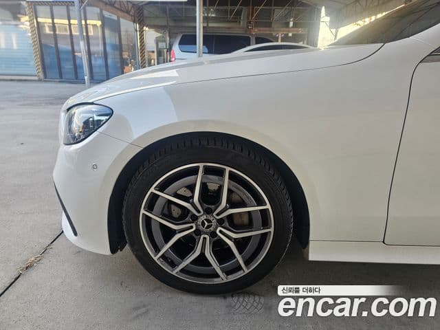 Mercedes-Benz E-класс W213 E300d 4MATIC купе, 2023 все фото