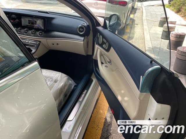 Mercedes-Benz E-класс W213 E300d 4MATIC купе, 2023 10