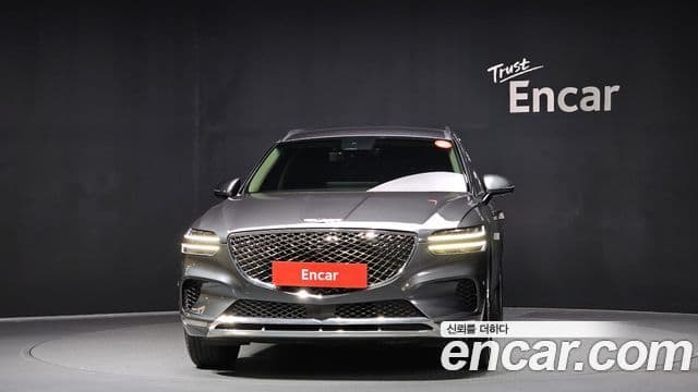 Genesis GV70, 2021 3