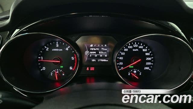 Kia All New Carnival Magic Space, 2018 8