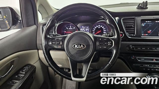 Kia All New Carnival Magic Space, 2018 14