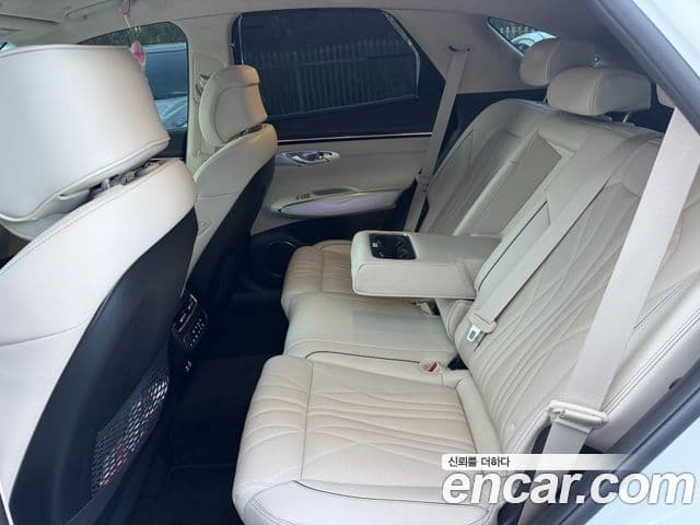 Genesis GV70, 2025 11