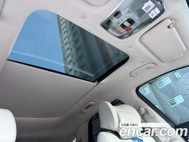 Genesis GV70, 2025 14