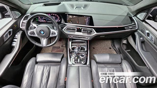 BMW X7 (G07) M50i Frozen чёрный Edition 6인승, 2022 7