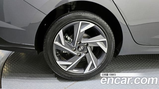 Hyundai The / новый New Avante гибрид (CN7) Modern, 2024 все фото