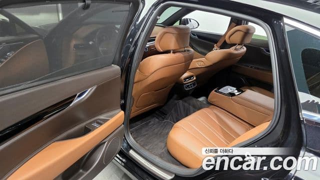 Genesis G80 (RG3) бензин 2.5 турбо 2WD, 2022 11