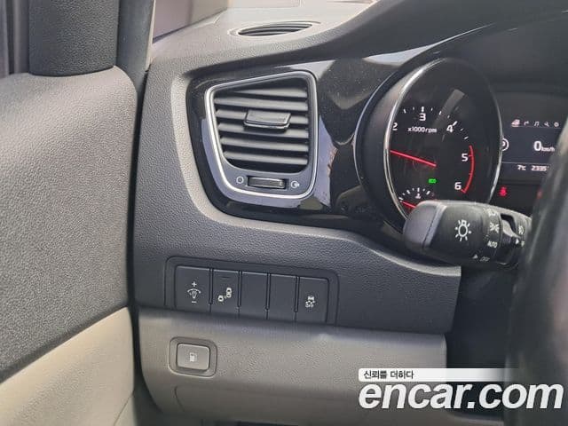 Kia All New Carnival Prestige, 2018 6