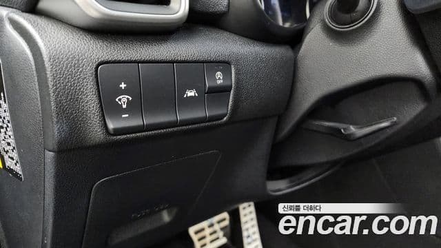 Kia Sportage The / новый Bold Luxury, 2019 16