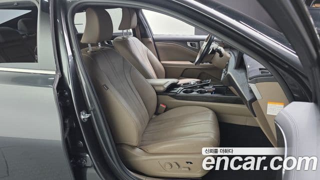 Kia K8 гибрид Noblesse, 2022 12